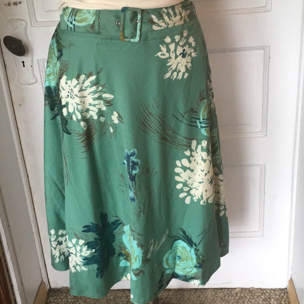 Anthropologie Odille skirt size 8. With belt!